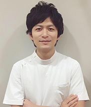 なかの中央整骨院　院長　小澤秀康　先生